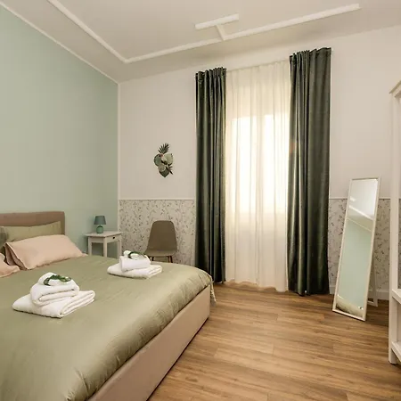Giuliana Vatican Luxury Rom